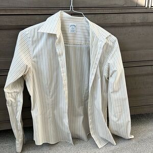Brooks Brothers, non iron fitted blouse